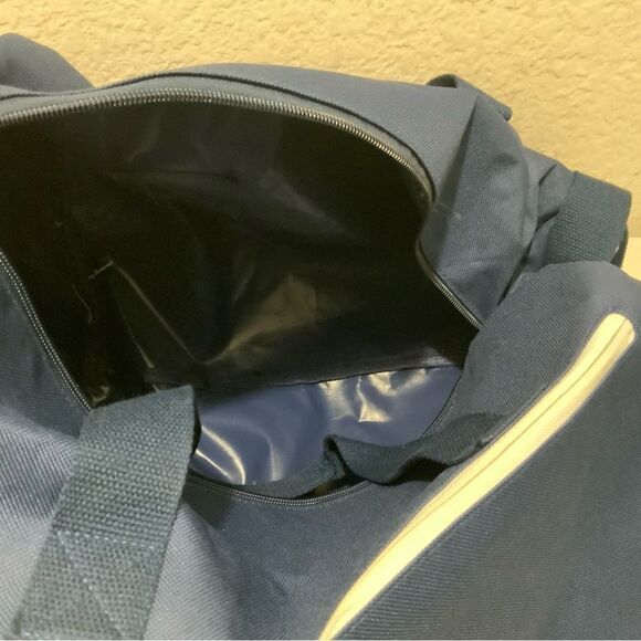 Tommy Bahama Weekender Travel Duffle Bag Blue Nylon Canvas - Picture 6 of 9